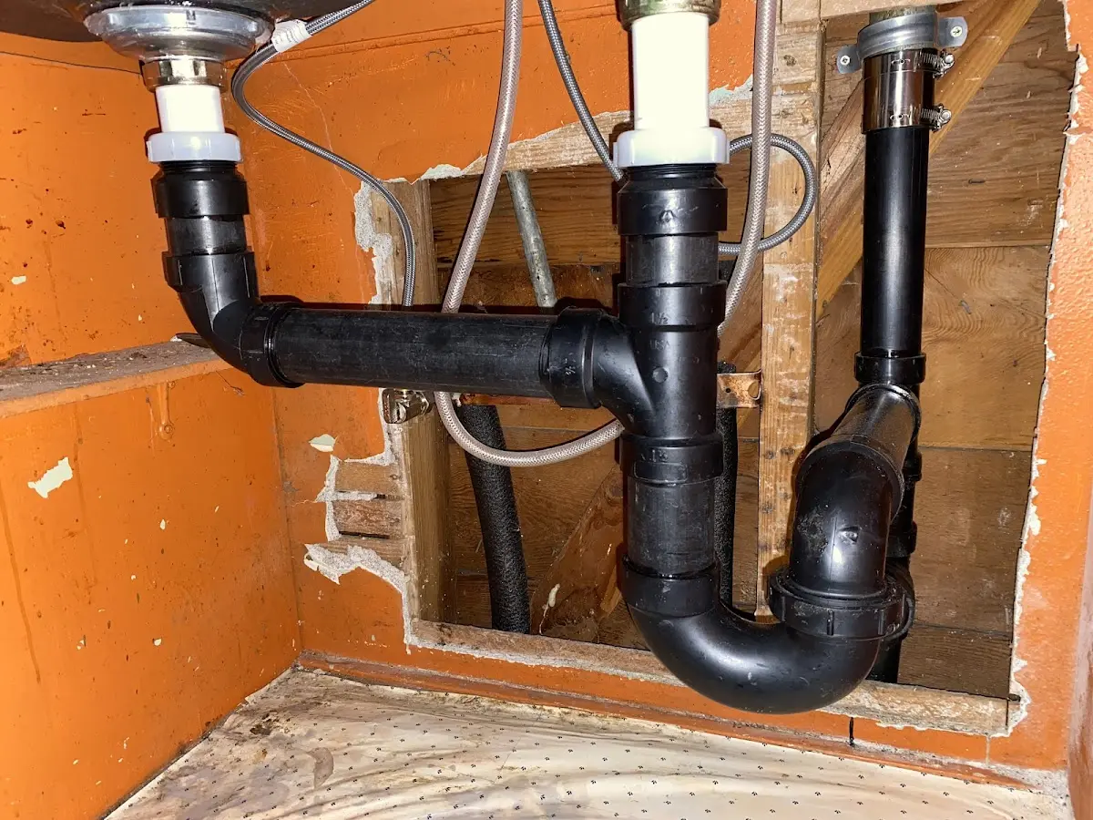 Professional Pipe Bursting equipment and tools on the job in Algood